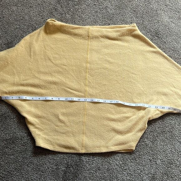 Project Social T Off the Shoulder Cozy Top Size S very soft and comfy - Picture 10 of 11